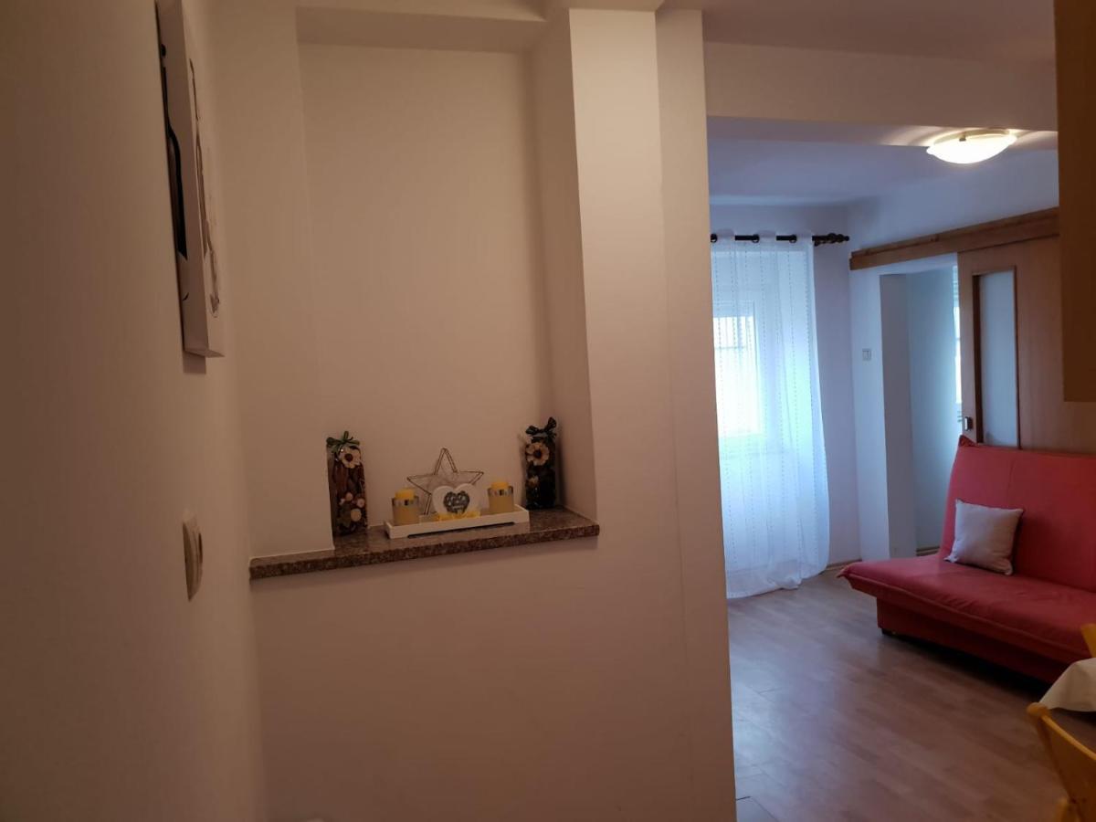 Apartmani Luka Цриквеница Экстерьер фото