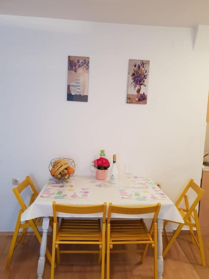 Apartmani Luka Цриквеница Экстерьер фото