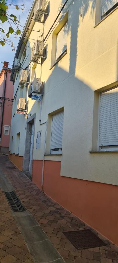 Apartmani Luka Цриквеница Экстерьер фото